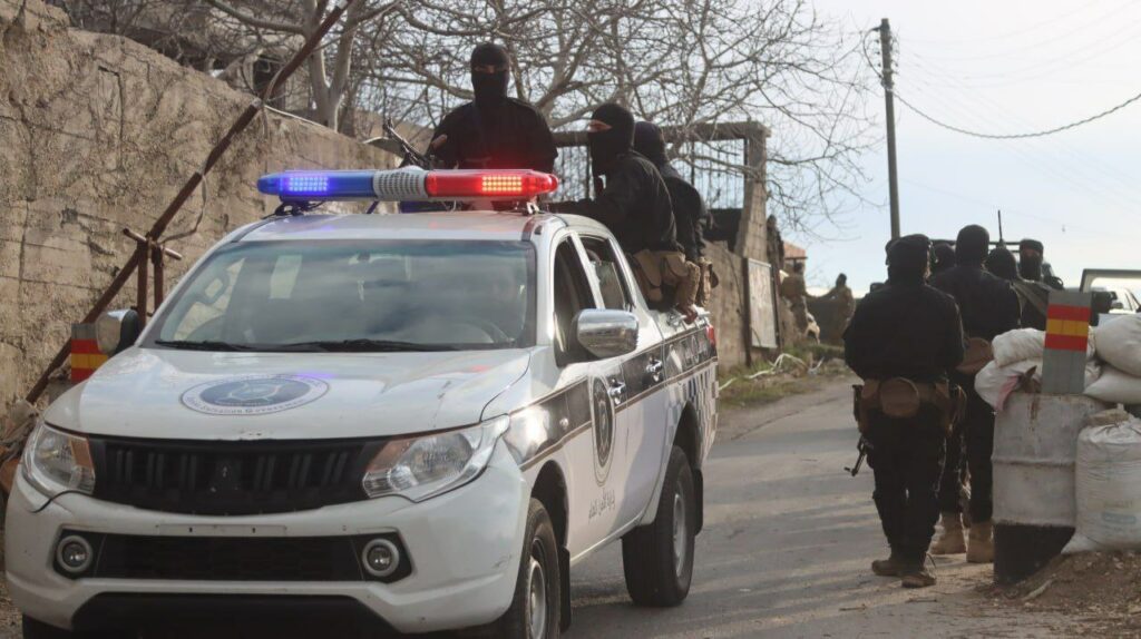 Suriye hükümet güvenlik güçleri Şam kırsalında düzeni ve kamu güvenliğini sağlıyor. (L24/Sosyal Medya)
