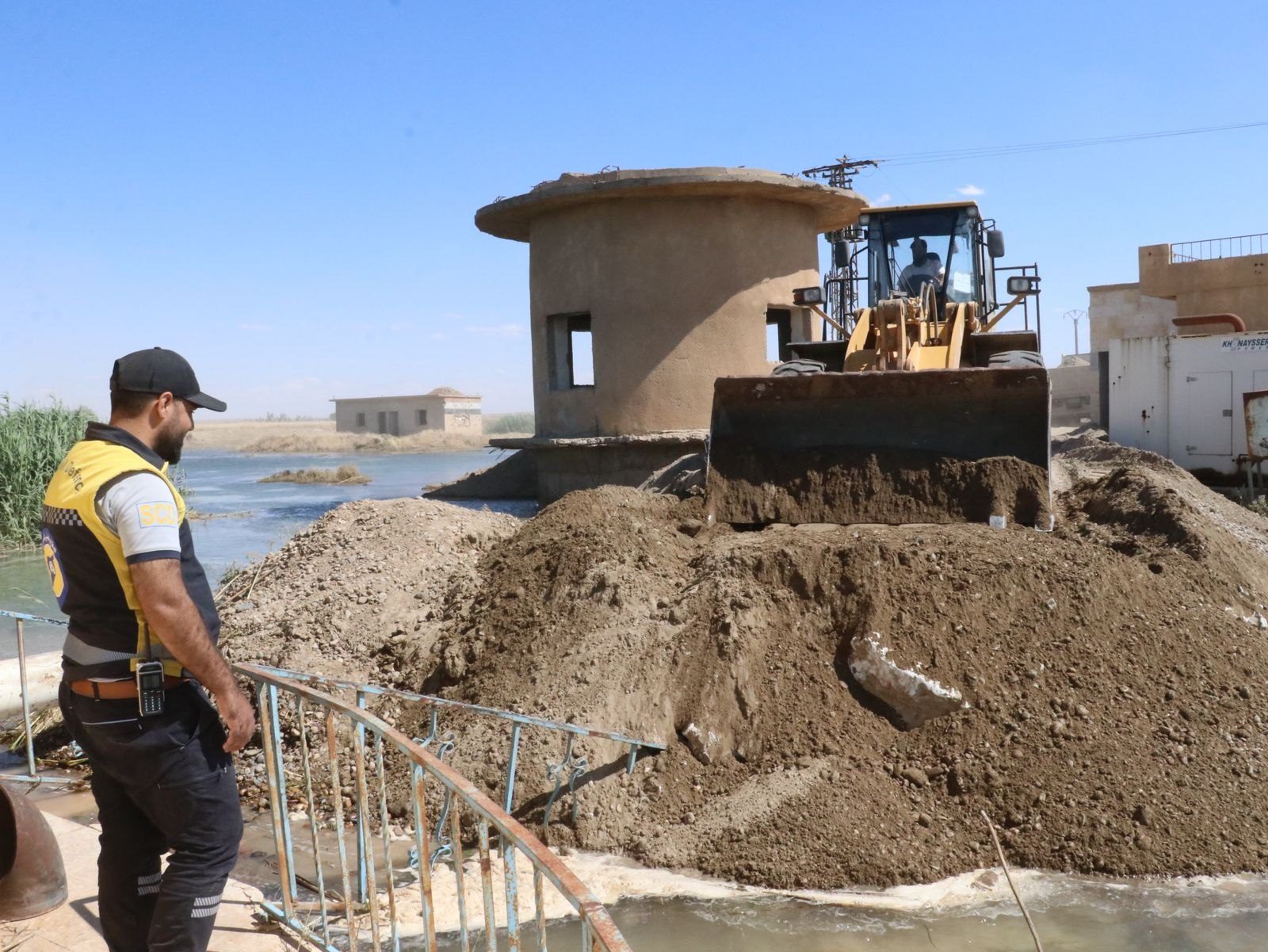 For Fifth Day: Emergency Teams Respond to Euphrates River Flooding