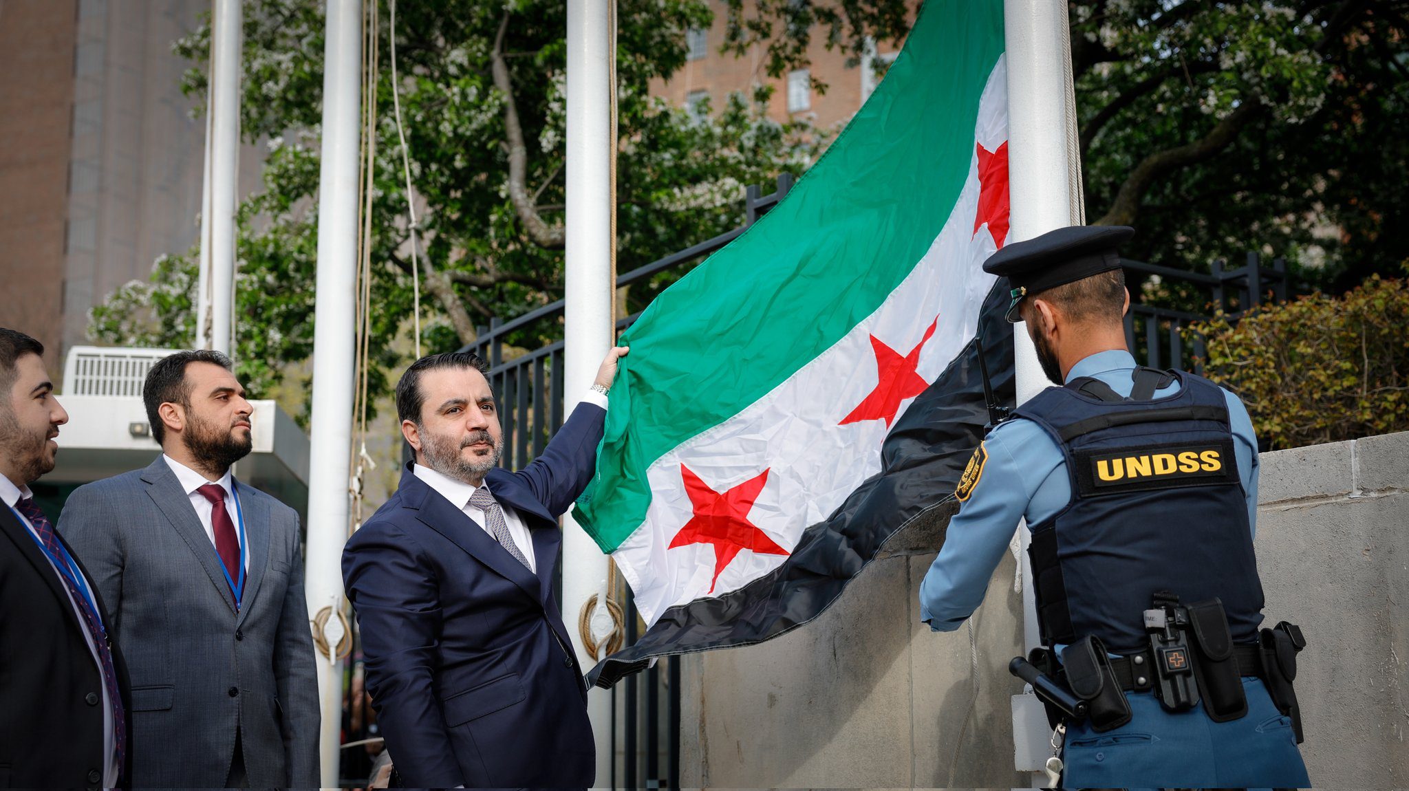 Syrian Foreign Minister Raises New Syrian Flag at UN in First Official Visit