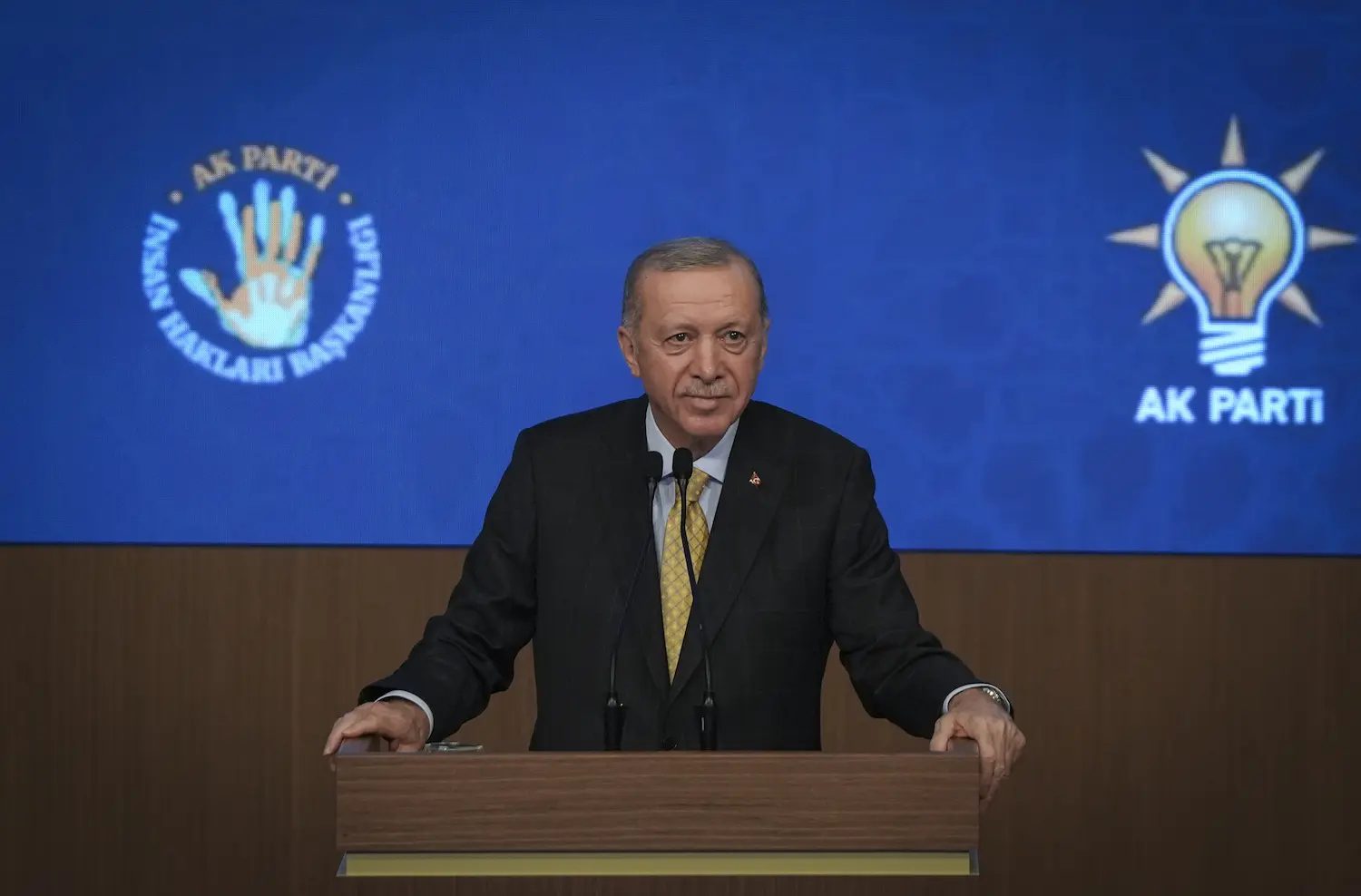 Erdogan Applauds Assad’s Overthrow