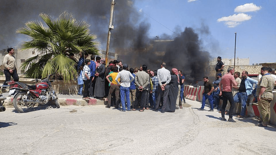 Head of the Military Police Branch Dismissed after Locals Protest