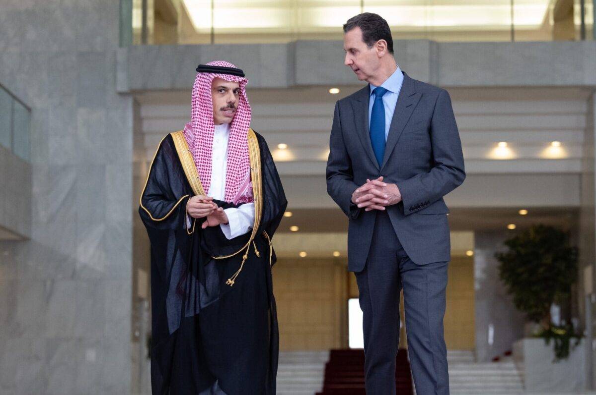 Saudi Arabia Returns Syrian Pilgrims From Liberated Areas Raising Political Questions