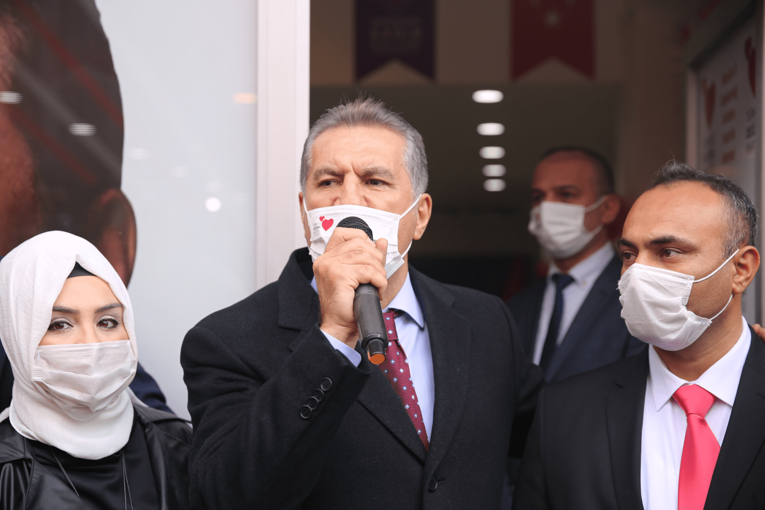 Turkish Politician calls for Finland and Sweden to bargain over Syrian Refugee File