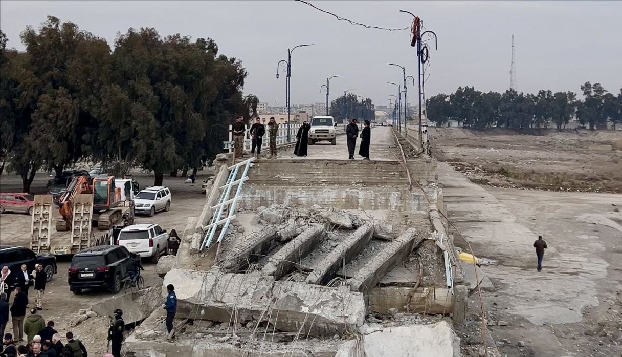 Birliği ve Ekonomik Hayatı Yeniden Tesis Etmek İçin Rakka Köprülerinin İnşası