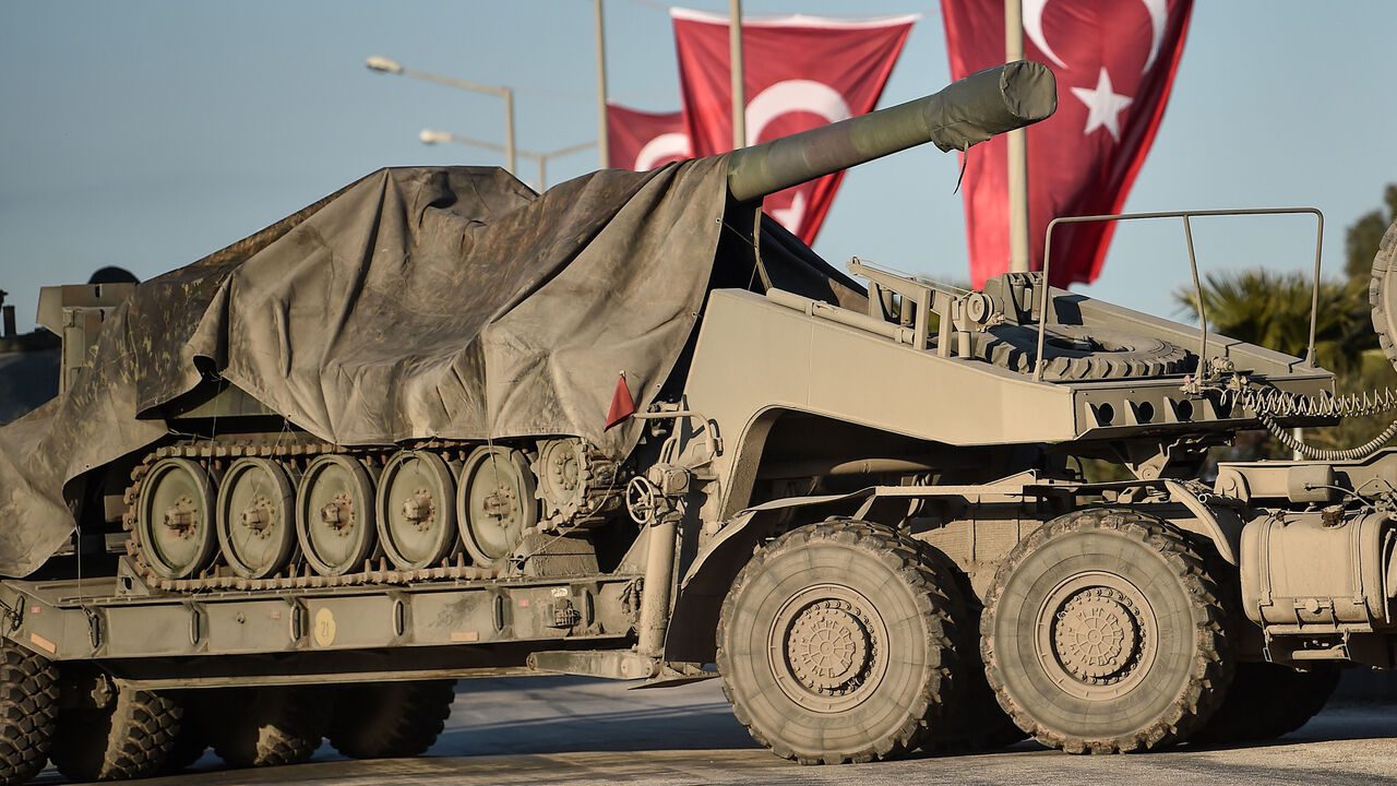 Bloomberg: Ankara Plans Major Arms Support for Damascus
