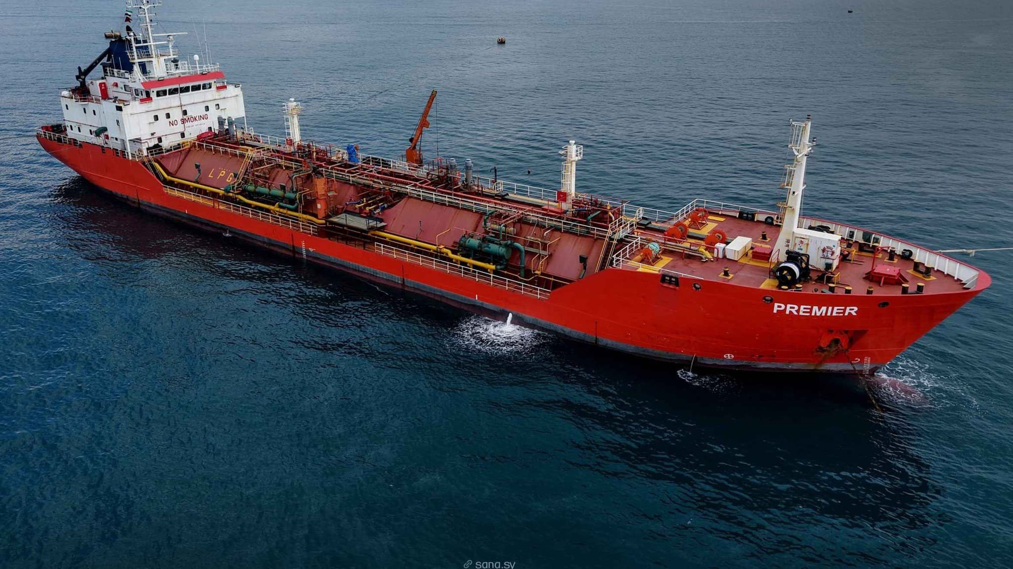 NYT: Regional Turmoil and Hormuz Closure Boosts Syria’s Prospects