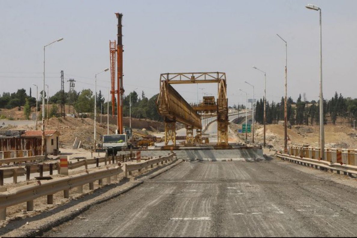Civil Defense Advances Restoration of Al-Rastan Bridge
