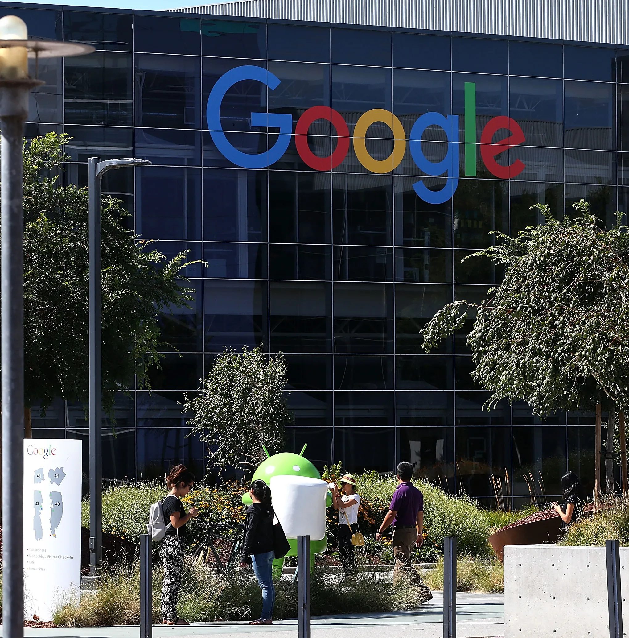 Google Services Return to Syria After a Decade of Restrictions