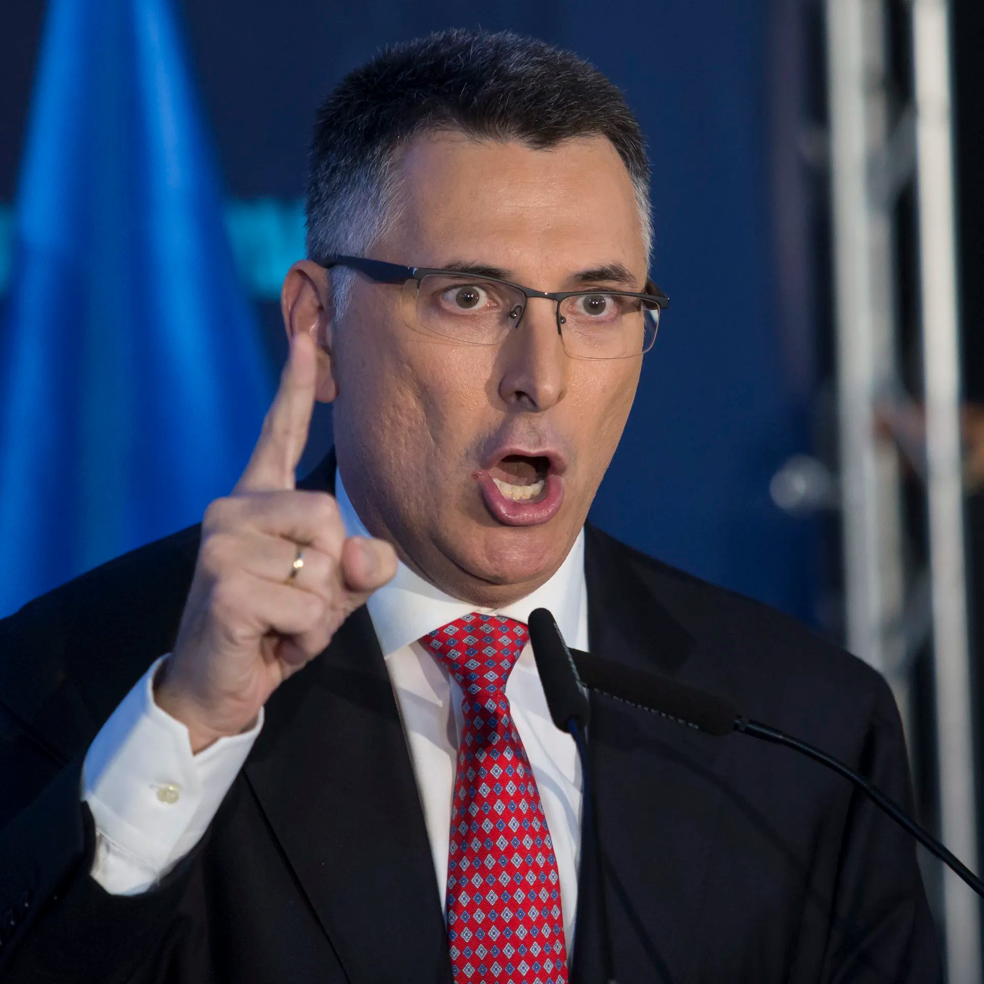 Israeli Cabinet Minister “Warns” Assad Over Alleged Weapons Transfers to Hezbollah