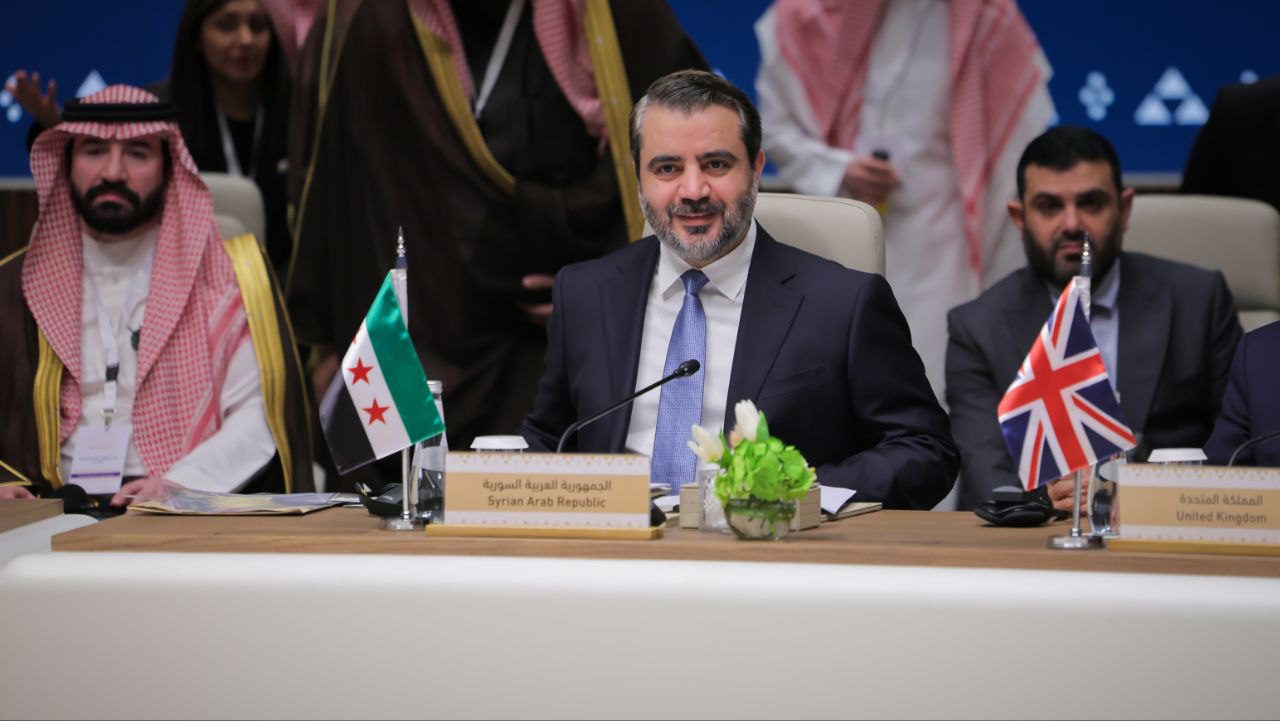 Syria Participates for the First Time in International Coalition Meeting Against ISIS