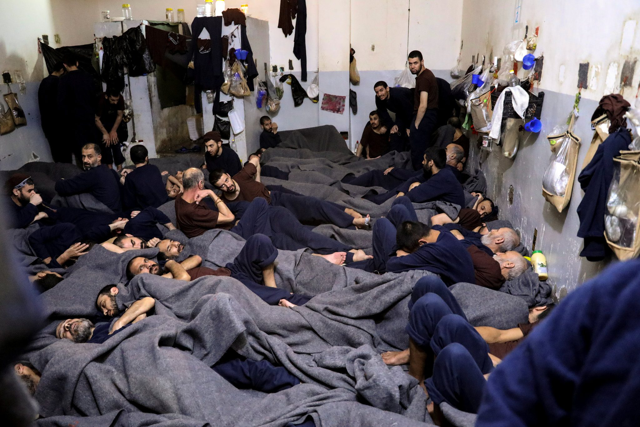 Damascus Accuses SDF of Exploiting ISIS Crisis