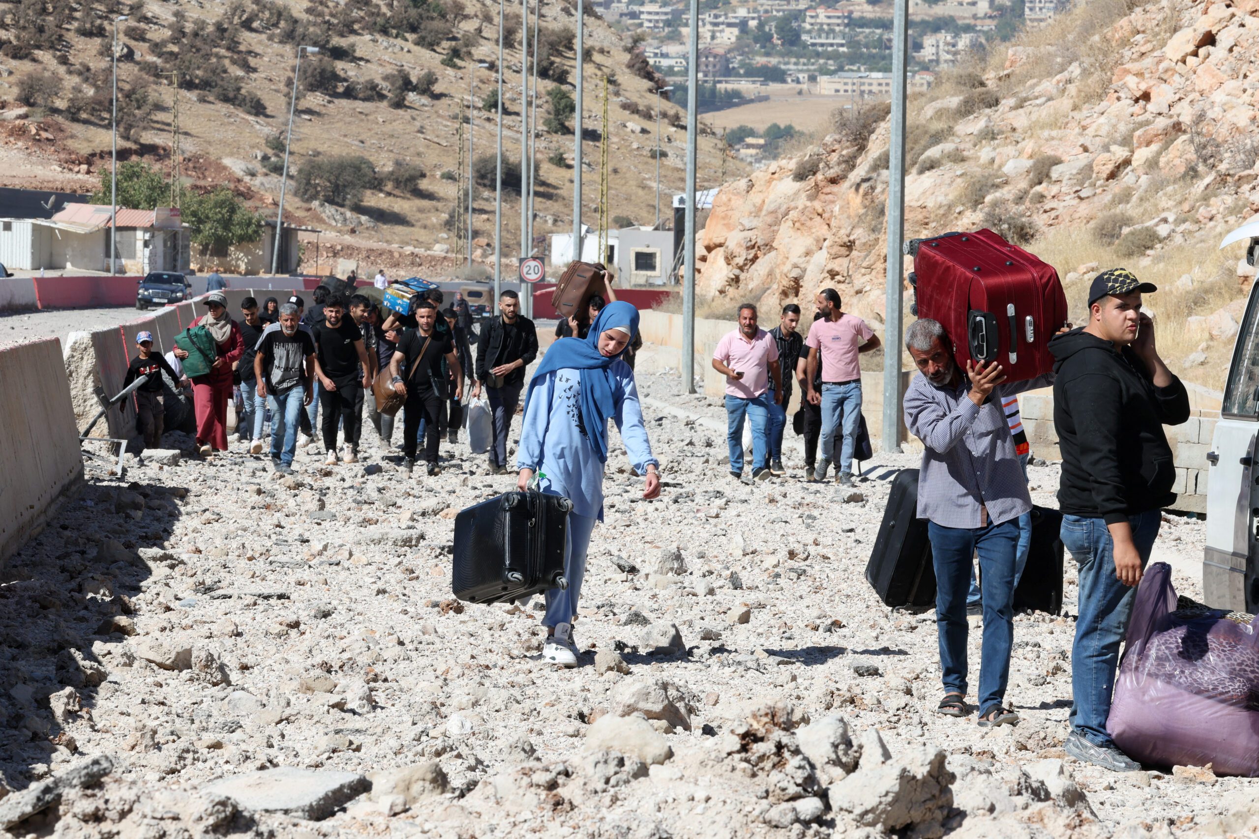 Israel Attacks on Lebanon-Syria Crossings Trap Thousands and Impede Aid