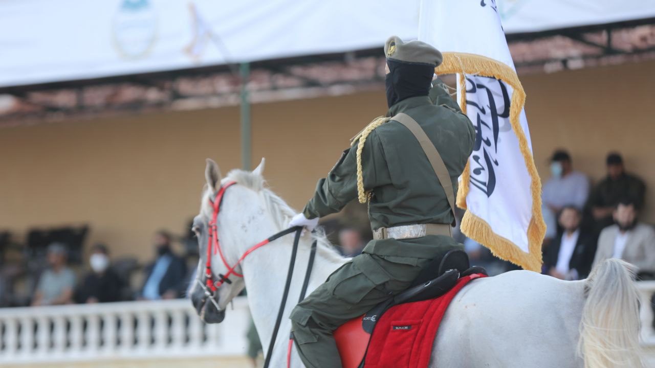 First Batch of Lieutenants Graduate from Military College