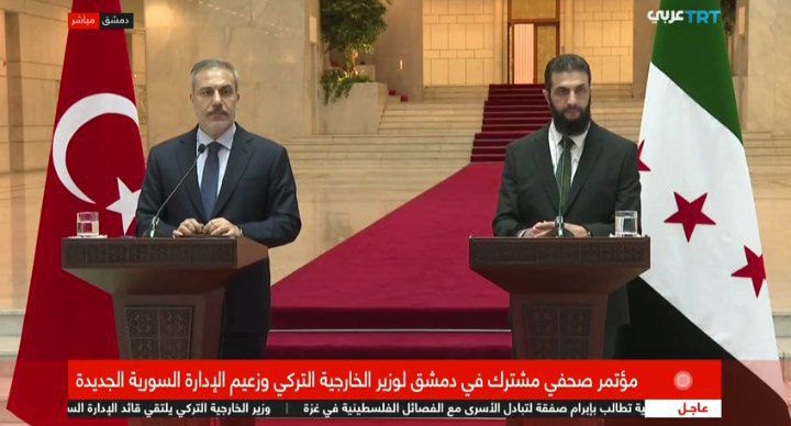 Turkish FM Meets with Syrian Caretaker Government