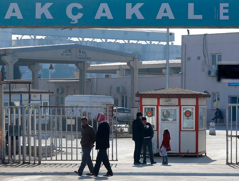 Türkiye, Akçakale Sınır Kapısını 12 Yıl Sonra Yeniden Açtı